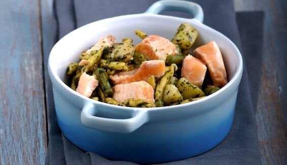 Strozzapreti con Salmone Norvegese, basilico, patate e fagiolini